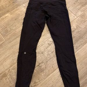 Size 8 black Lulu Lemon leggings